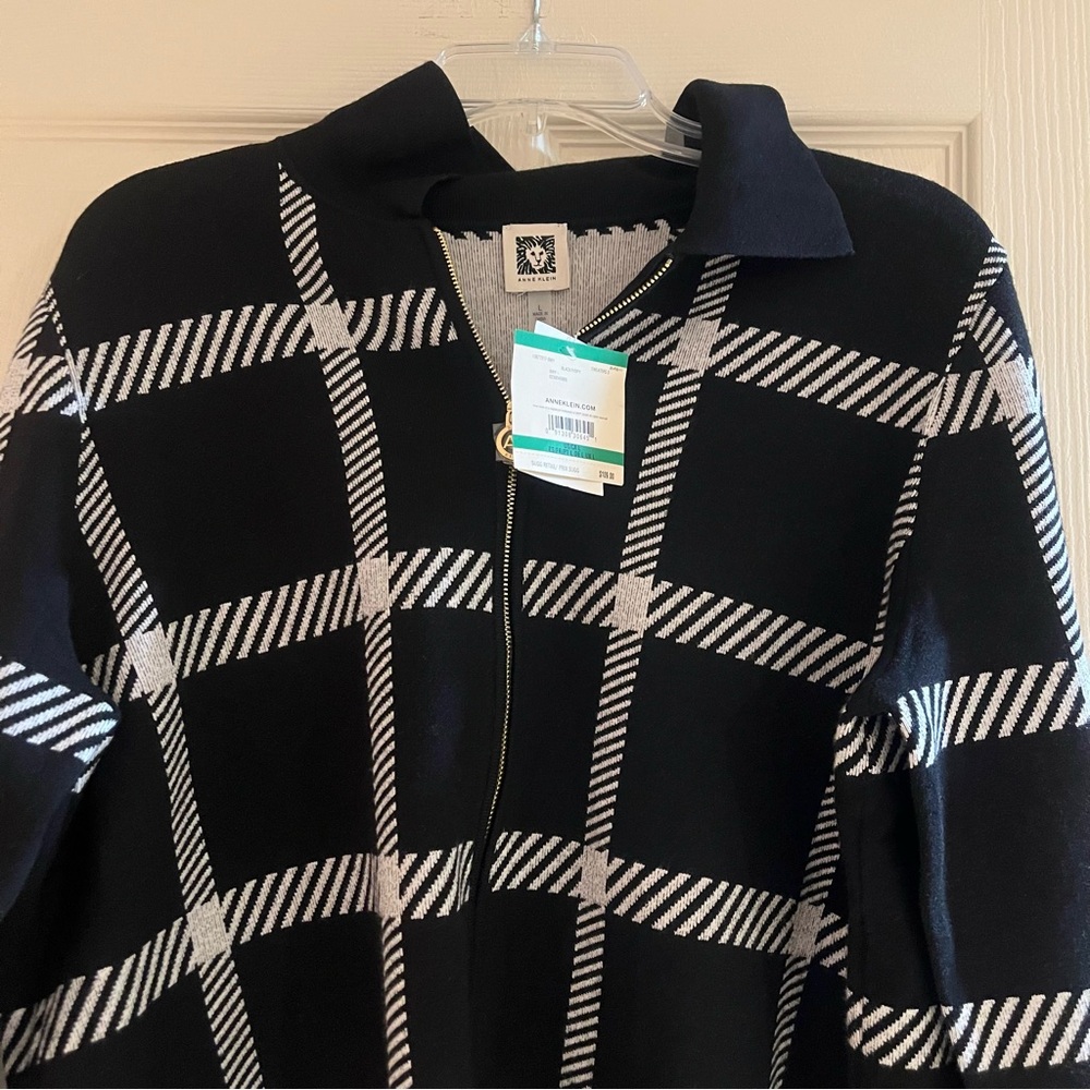 Women’s Anne Klein Black/Ivory Sweater Zip Up Size Large NWT - Picture 2 of 4